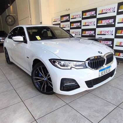 BMW 330e 2.0 16V TURBO HÍBRIDO M SPORT AUTOMÁTICO